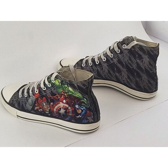 Disney By Fame Forever High Top Sneakers Boys GCK18-2119‎ Sz 39 EU 5.5 US Marvel - Picture 2 of 8